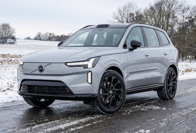 Volvo EX90 med RC Design 20'' fælge Volvo EX90 med RC Design 20'' fælge